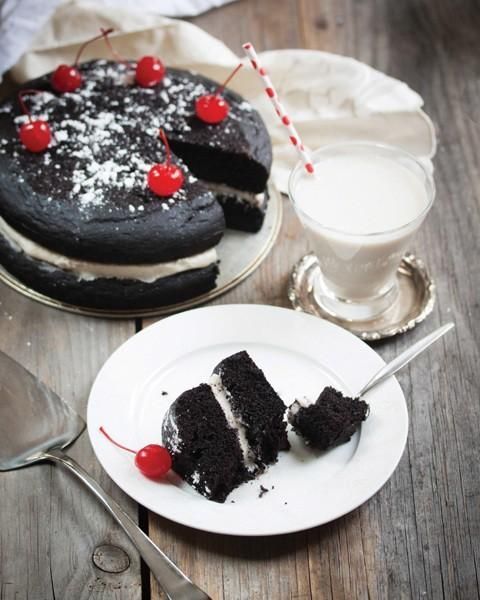 DEVIL’S FOOD CAKE