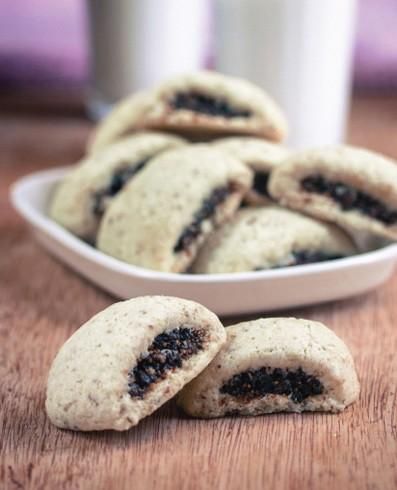 FIGGY FILLED COOKIES