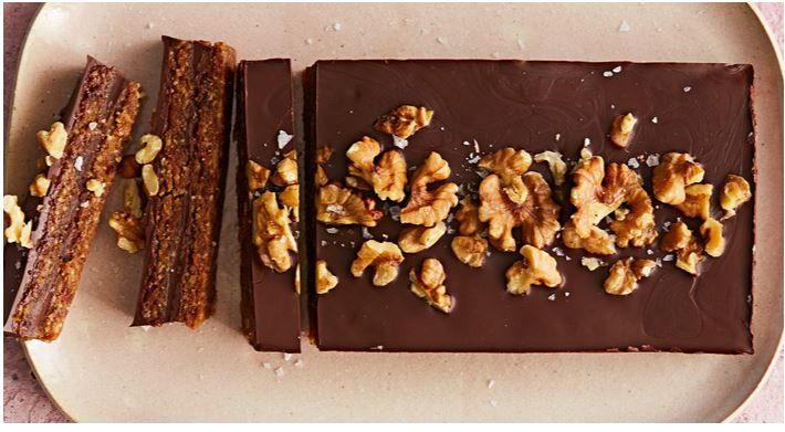 Dark Chocolate-Walnut Date Bar