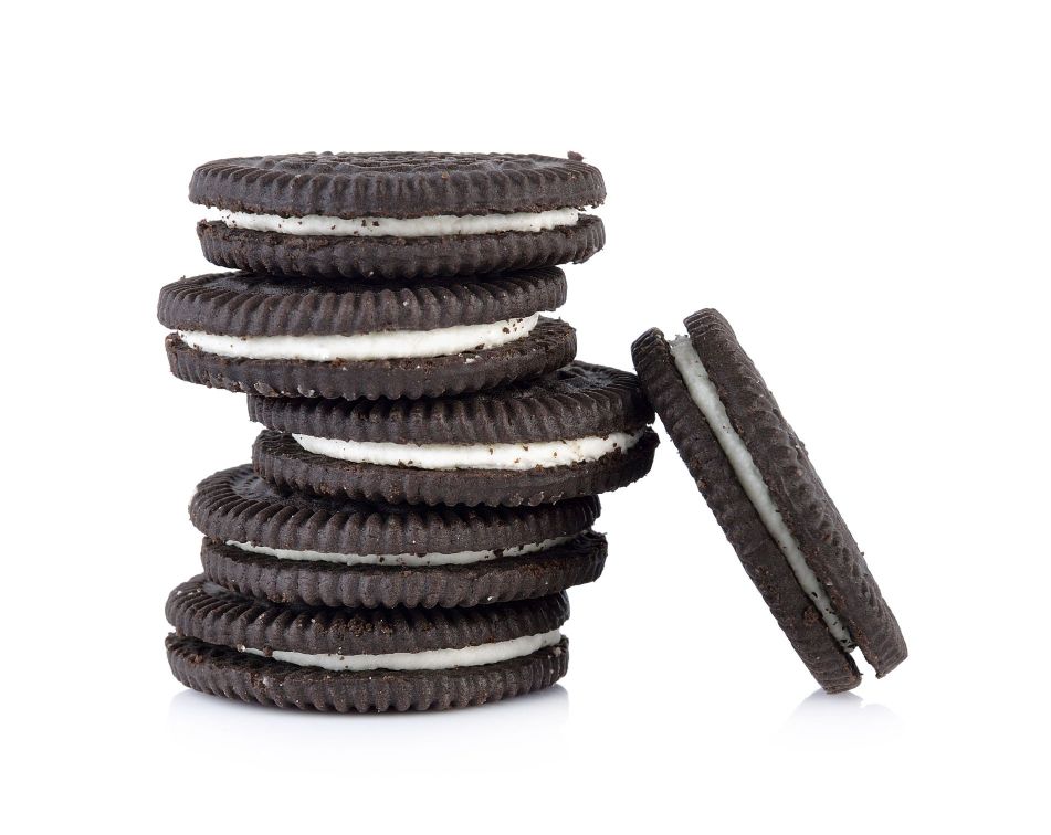 TUXEDO SANDWICH COOKIES
