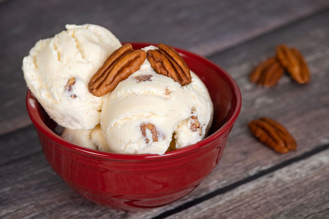 BUTTER PECAN ICE CREAM