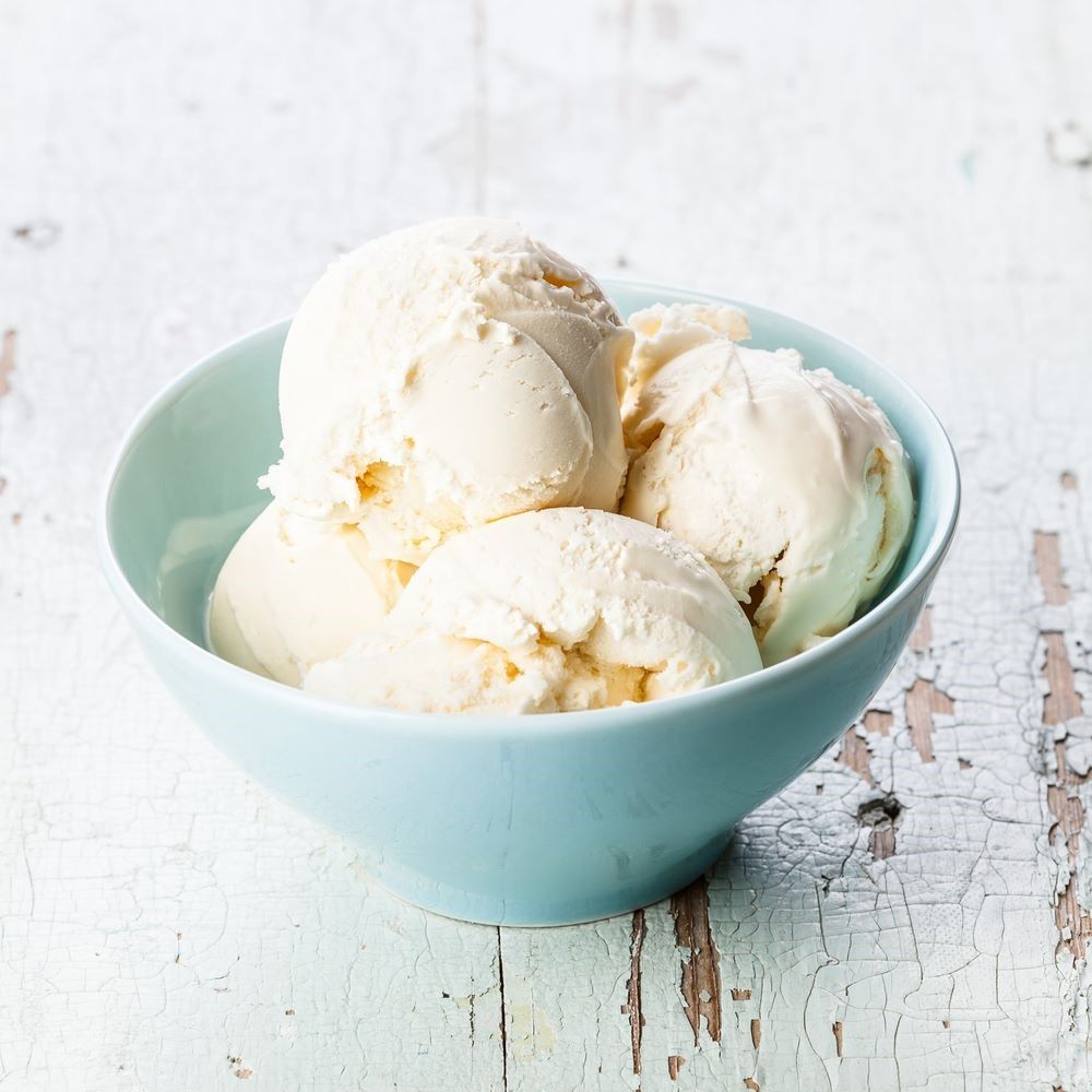CREAMY VANILLA ICE CREAM