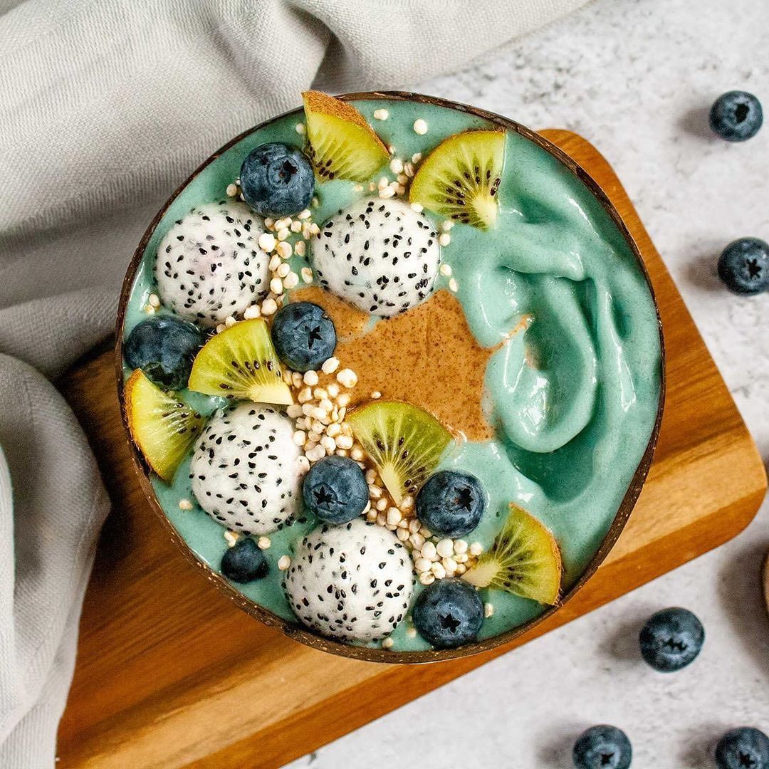Spirulina Mint Chocolate Smoothie Bowl