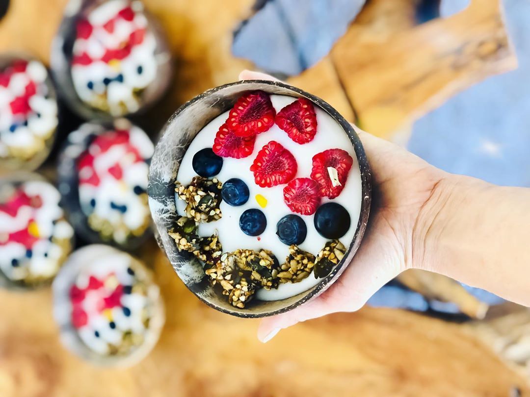 Banana & Coconut Smoothie Bowl