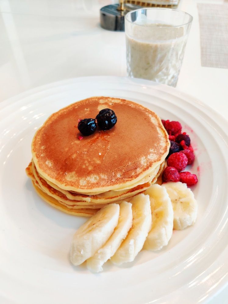BANANA PANCAKES