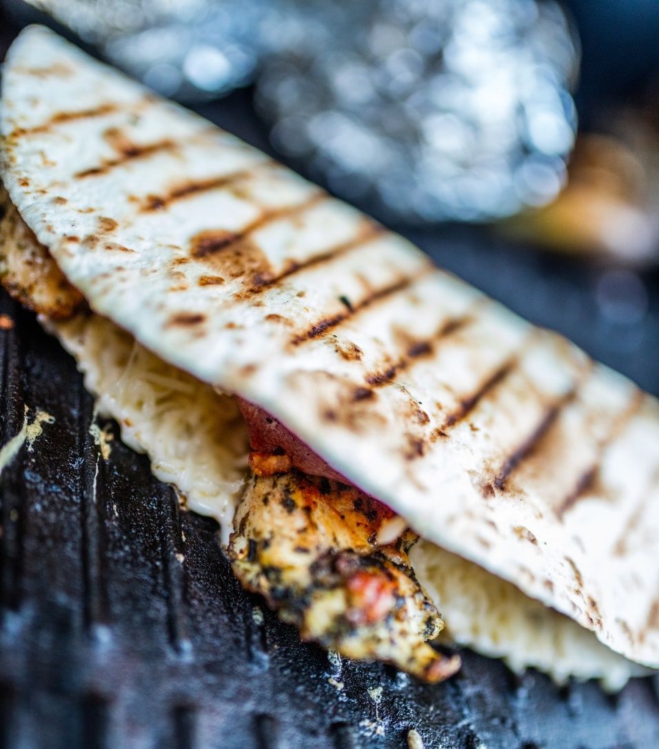 GRILLED CHICKEN PITAS WITH SESAME DRIZZLE