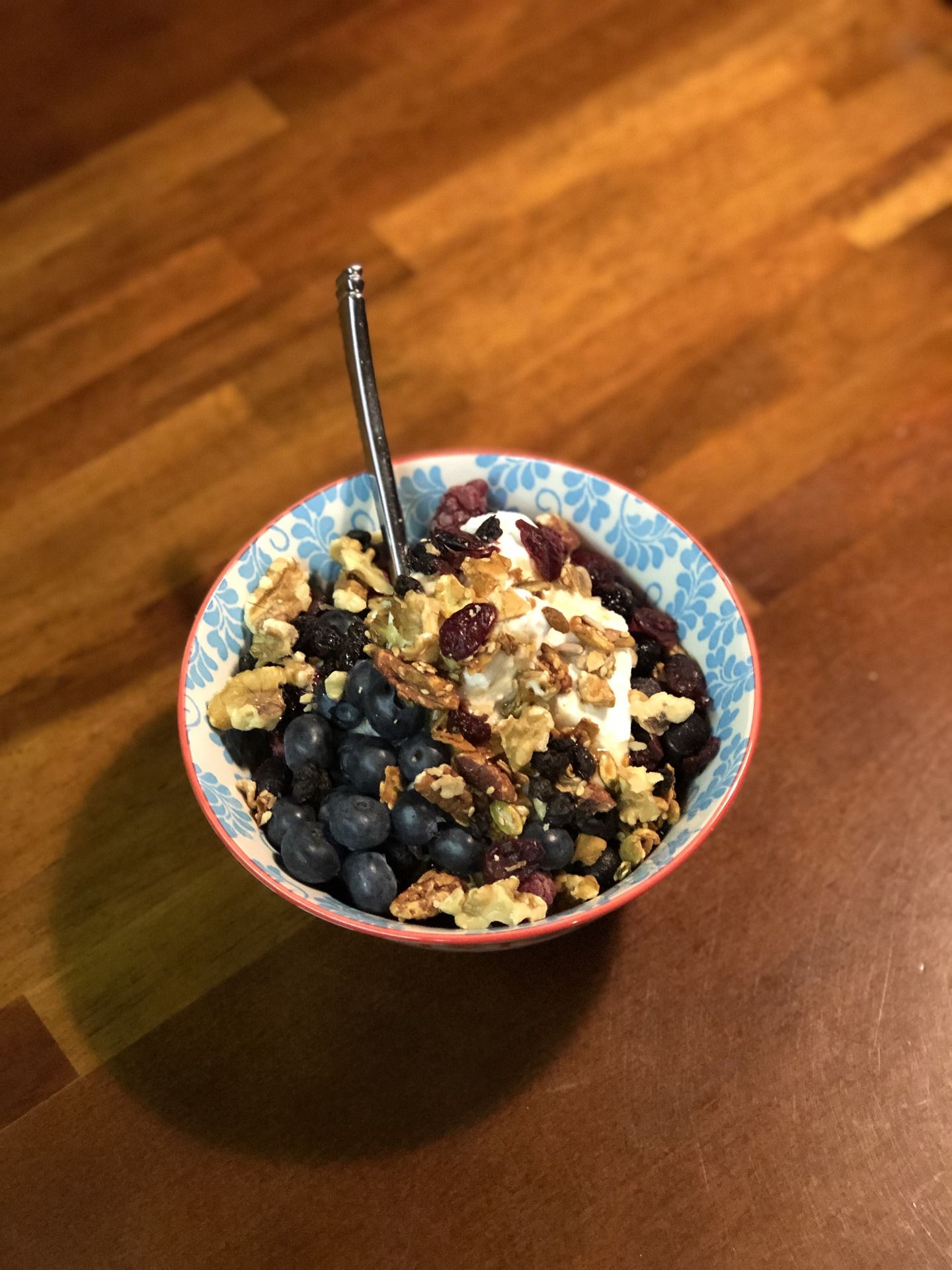 ROASTED GRAPES AND GOAT CHEESE WHEAT BERRY BOWL