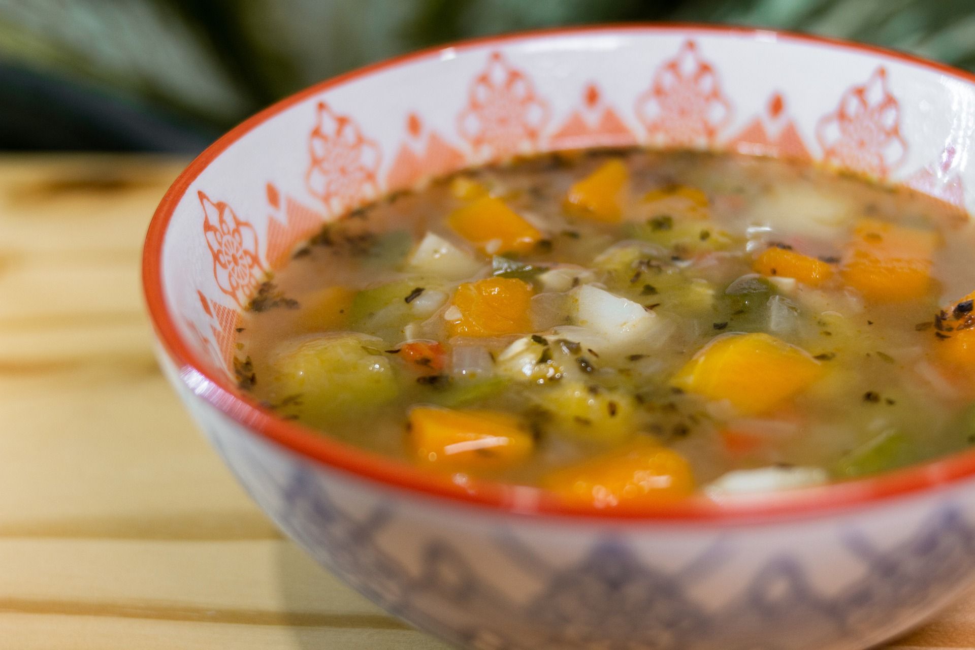 VEGGIE QUINOA SOUP