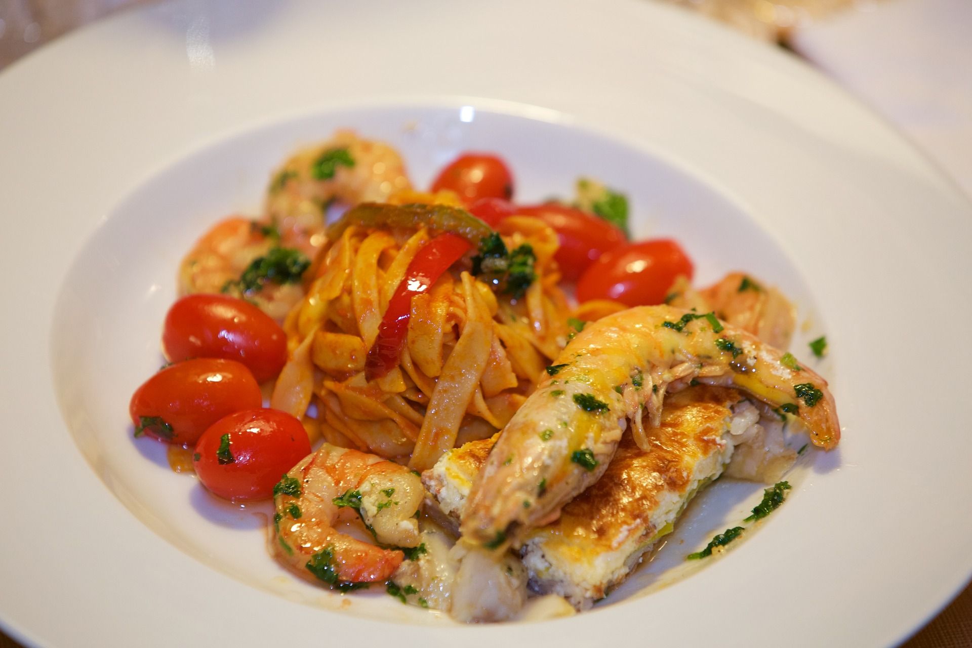 SHRIMP SKILLET WITH TOMATO & BEANS