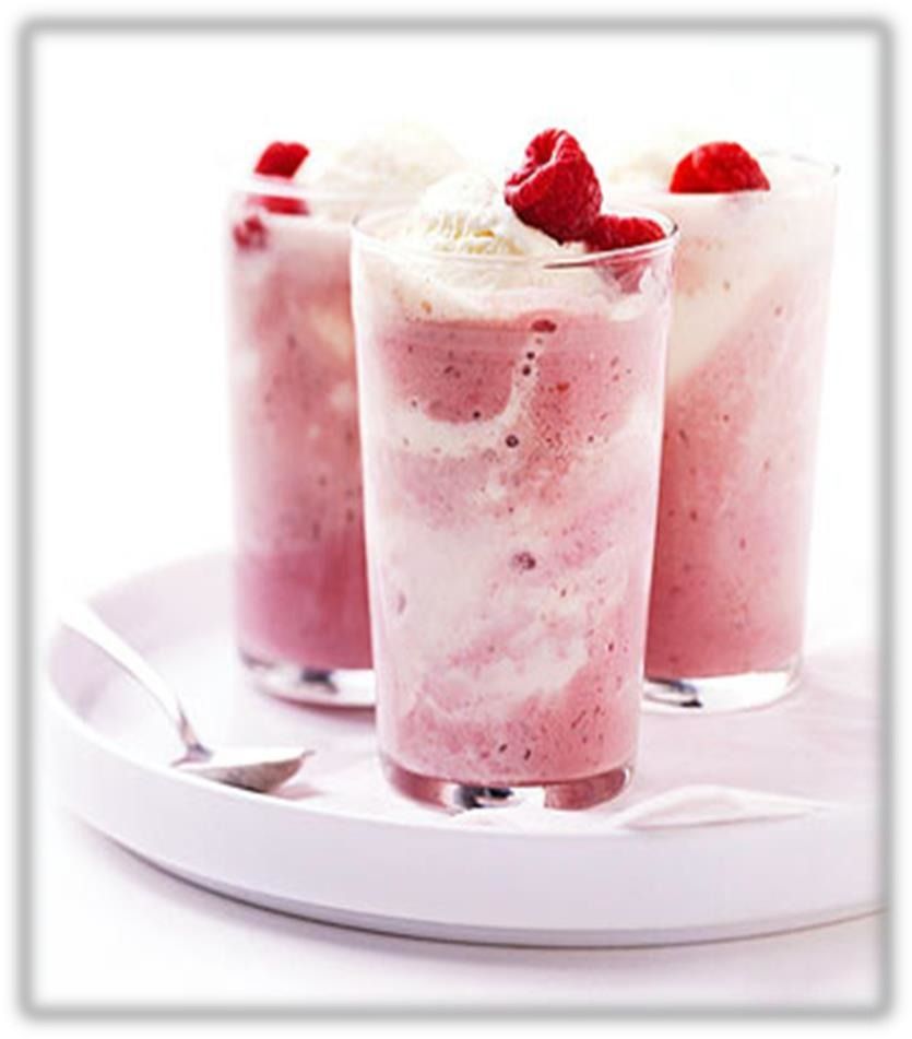 CREAMY BERRY SMOOTHIE