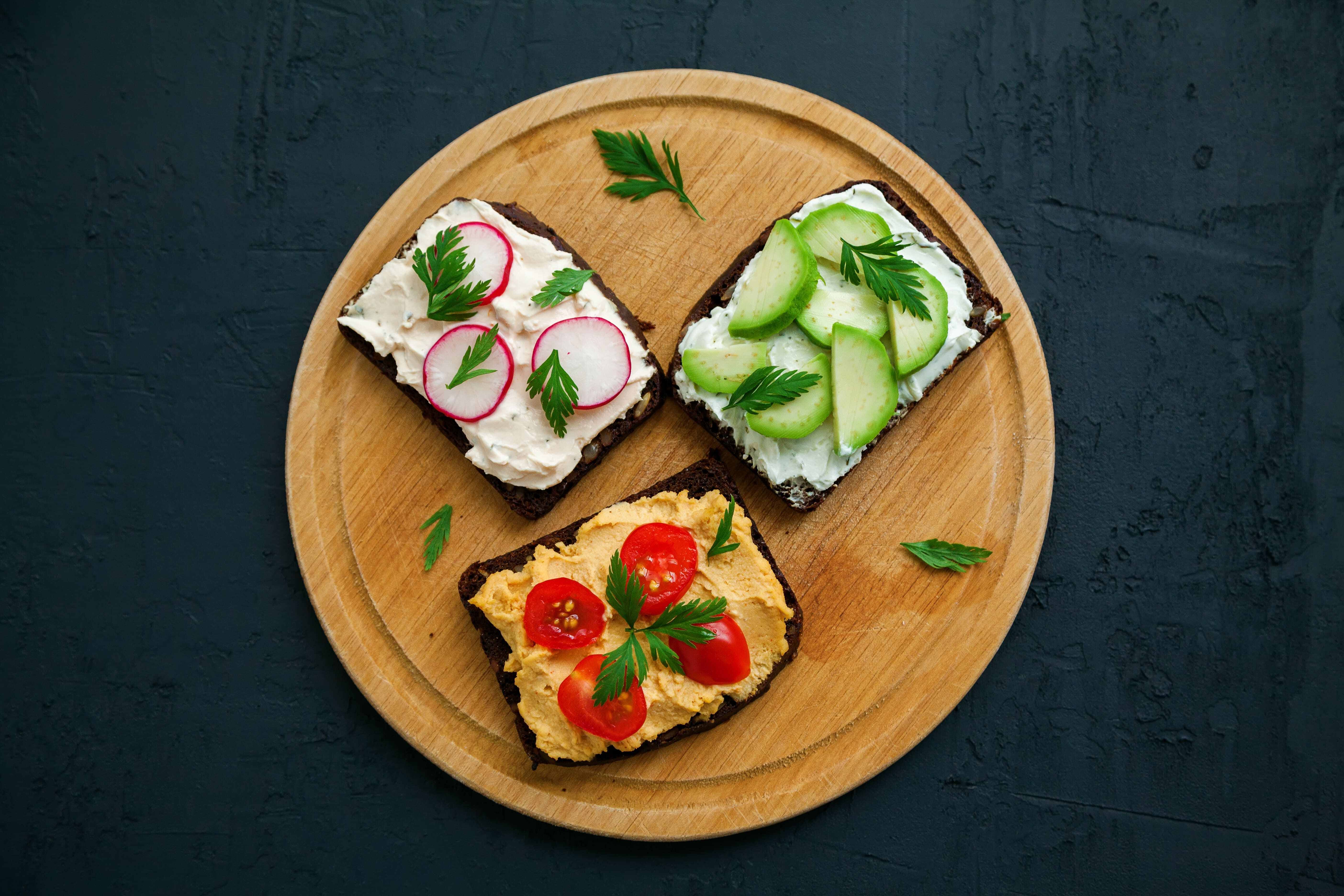 Hummus with sliced raw veggies