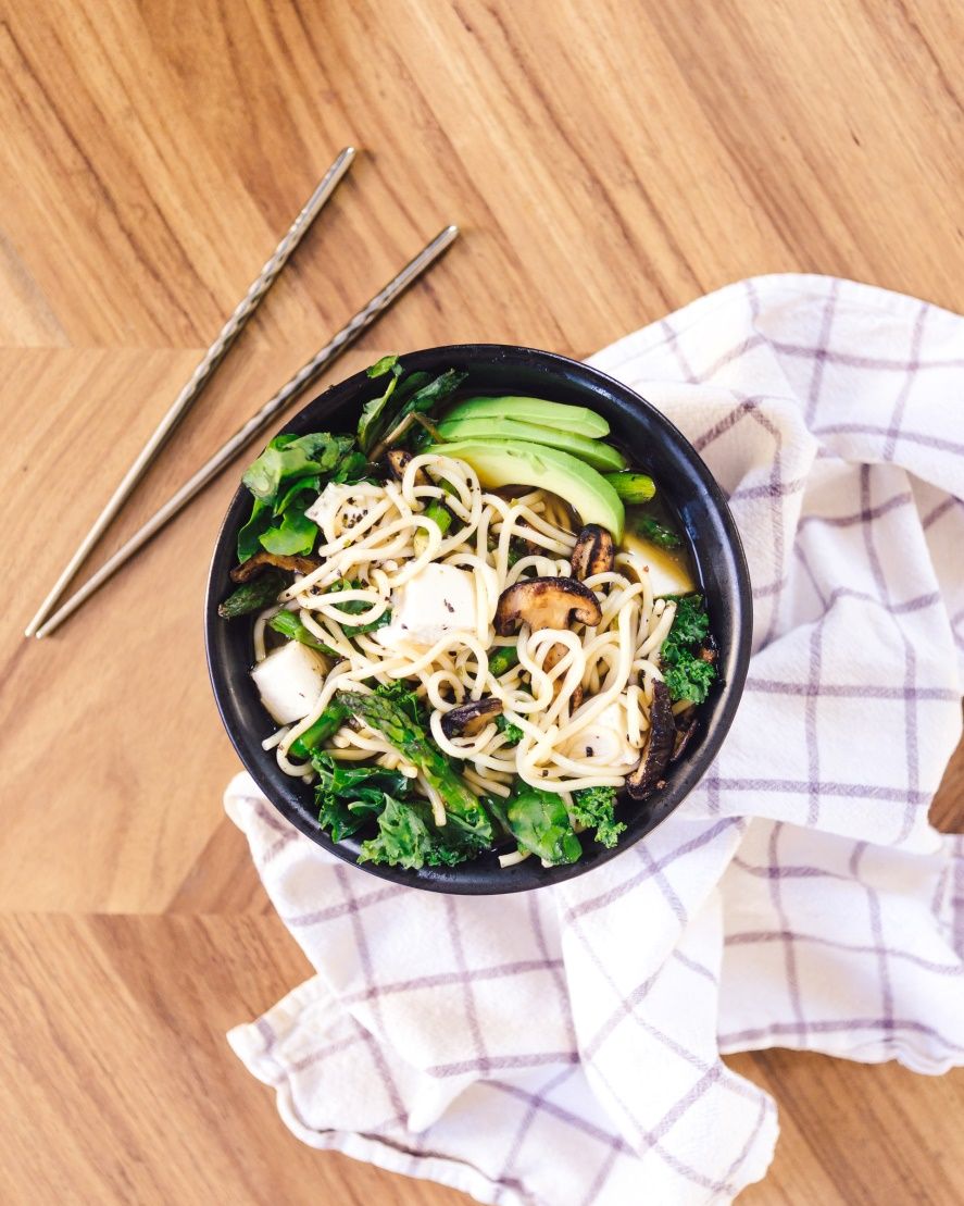 MUSHROOM & BROCCOLI NOODLES