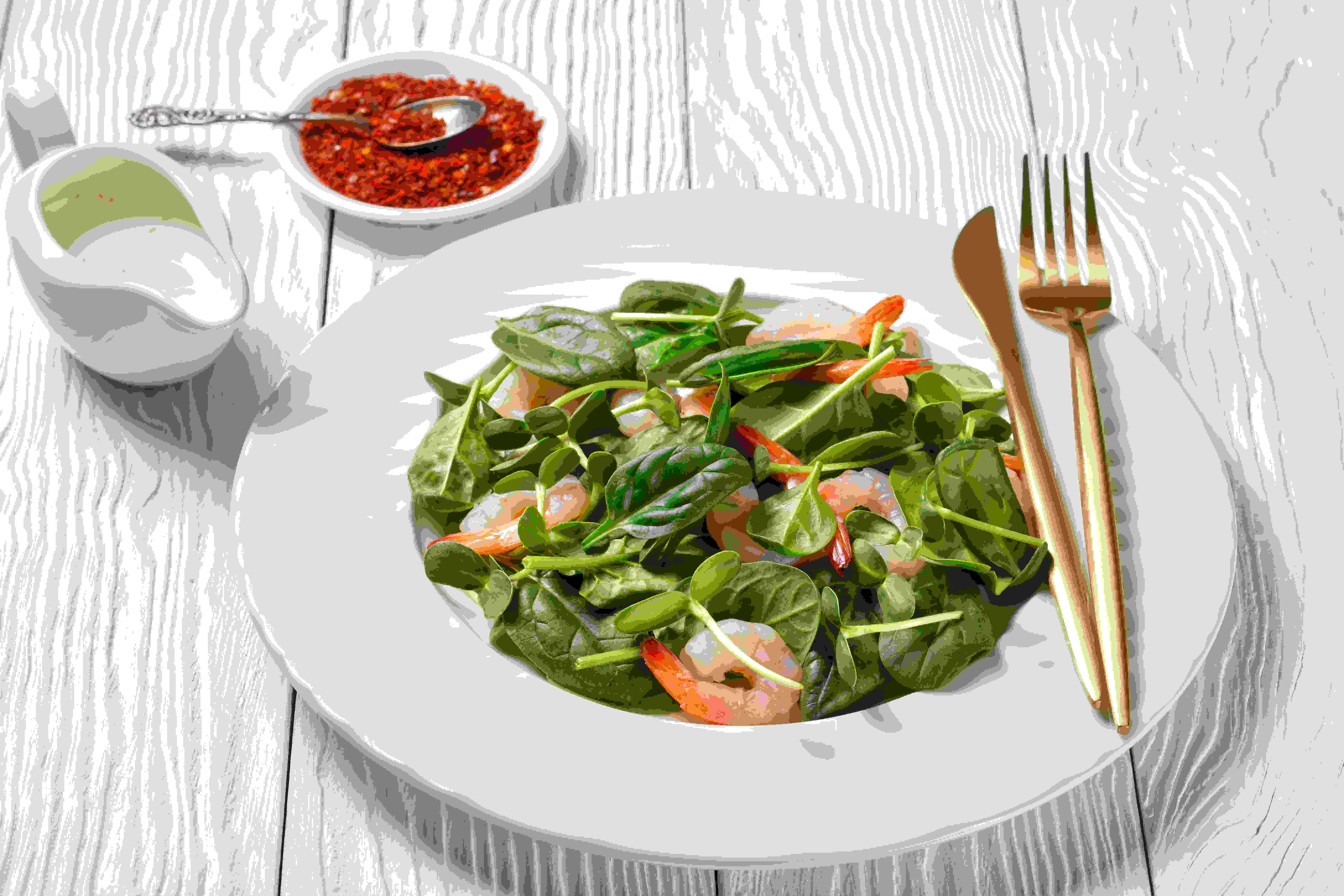 Avocado tahini salad
