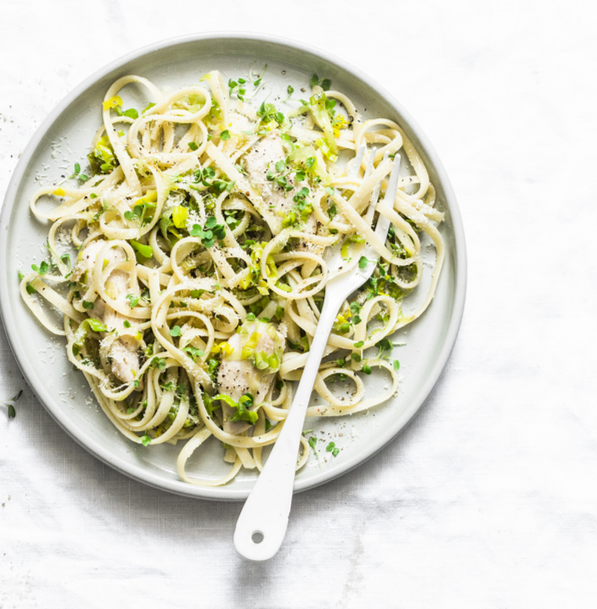Linguini with chicken & sauteed vegetables