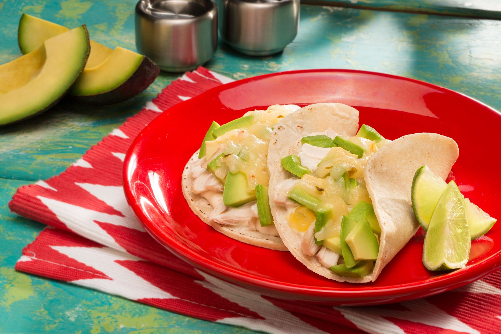Soft tacos with turkey and avocado