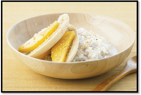 Coconut sticky rice with banana and mango