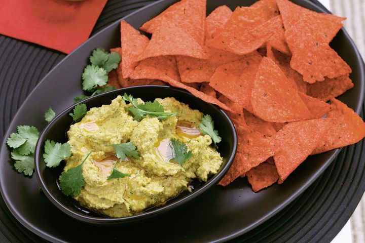 Roast capsicum & chickpea dip