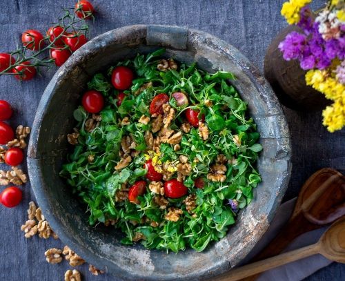 Arugula Tomato Walnut Salad