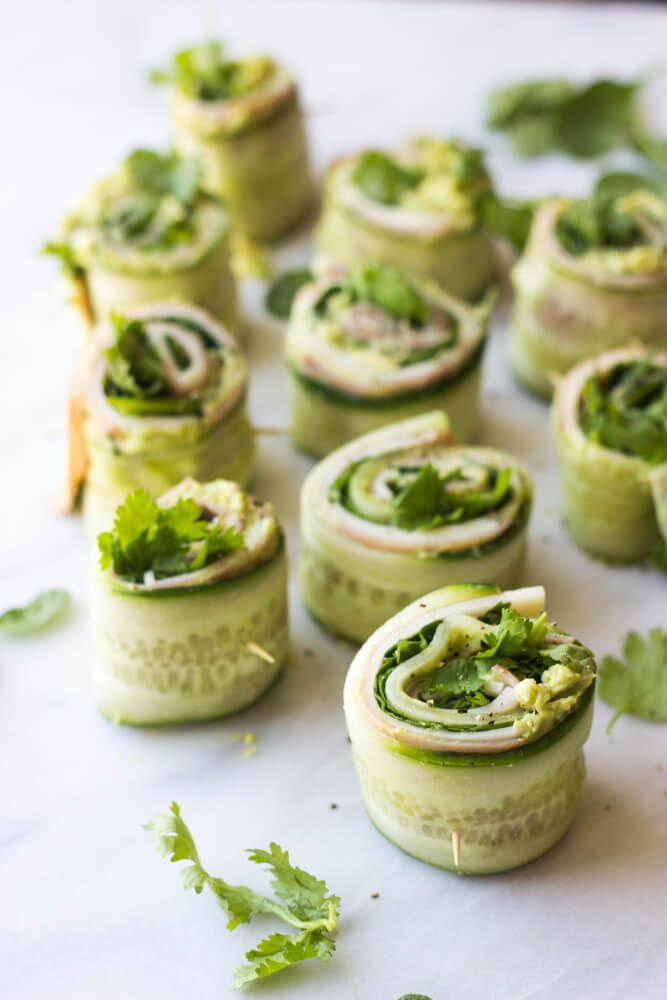 CUCUMBER SUSHI