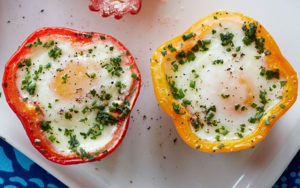 BELL PEPPER WITH EGG