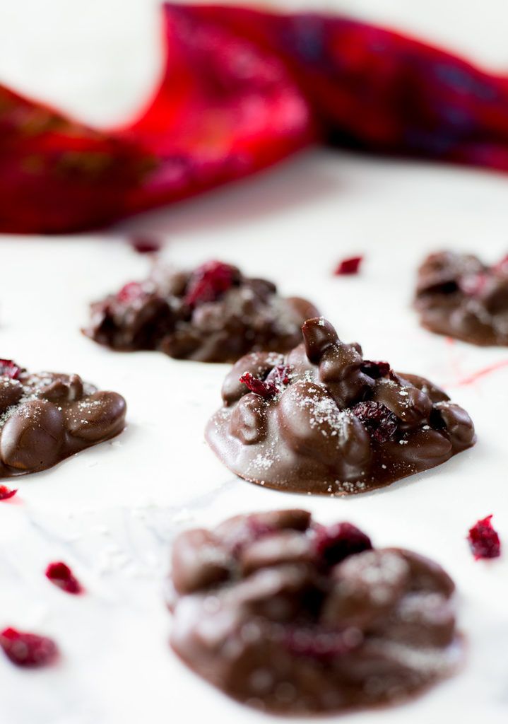 CRANBERRY ALMOND CLUSTERS