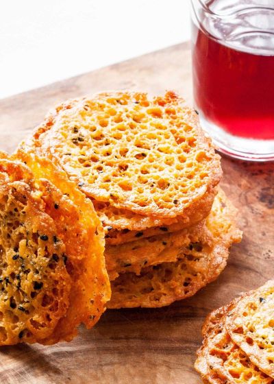 CHEESE CHIPS