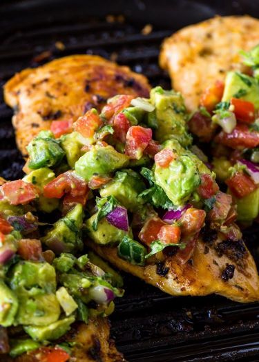 GRILLED CHICKEN WITH AVOCADO