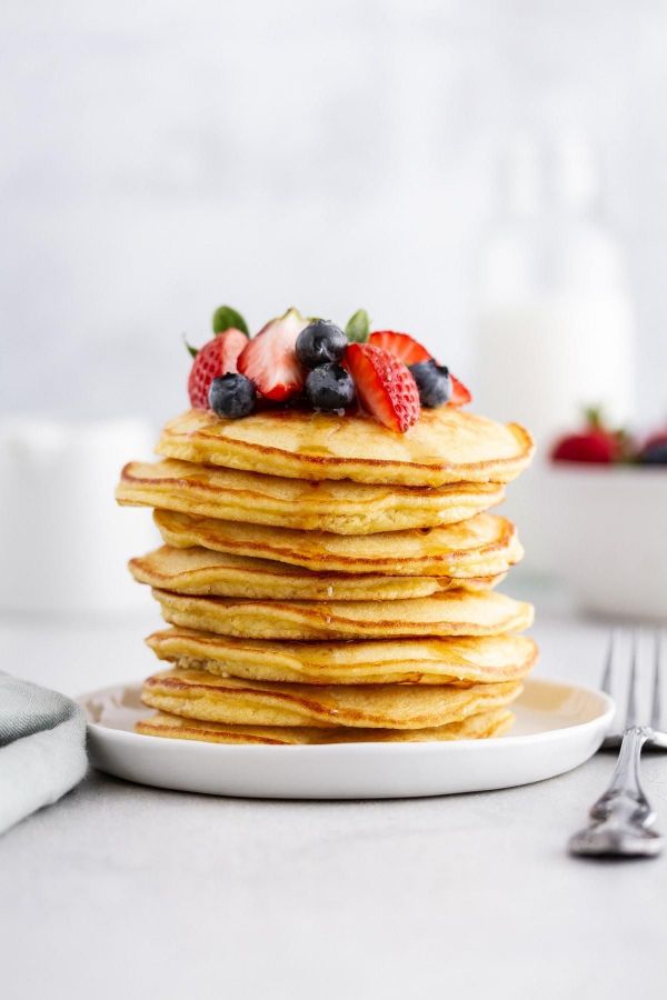 COCONUT FLOUR PANCAKES