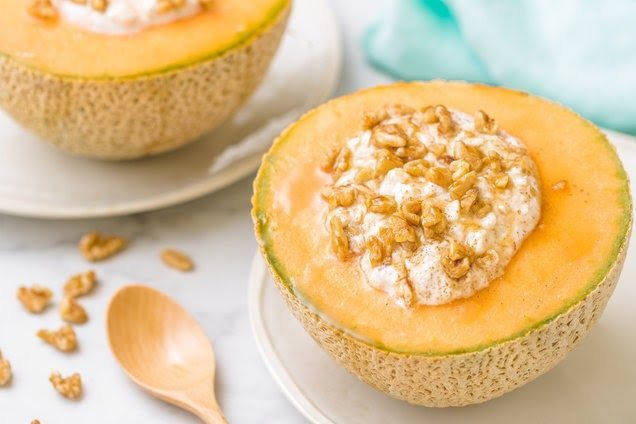 CANTALOUPE WITH COTTAGE CHEESE