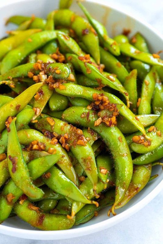 EDAMAME WITH GARLIC