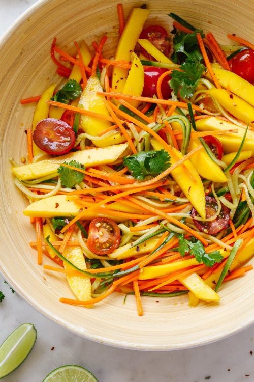 THAI MANGO SALAD