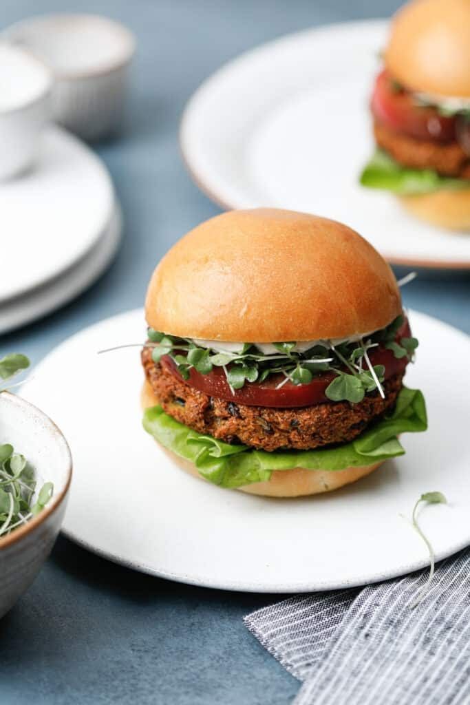 VEGETARIAN HAMBURGER