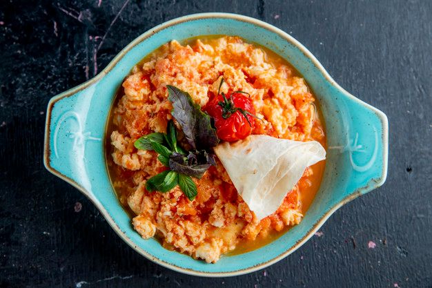 Scrambled Eggs with Tomatoes