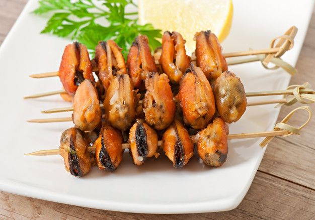 BBQ Mussel Skewers