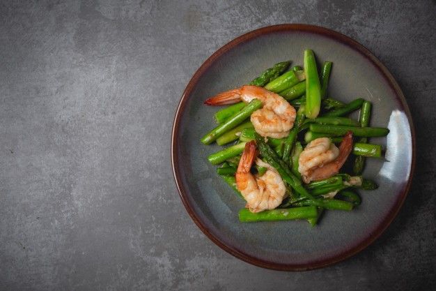 Stir Fry Shrimps and Asparagus