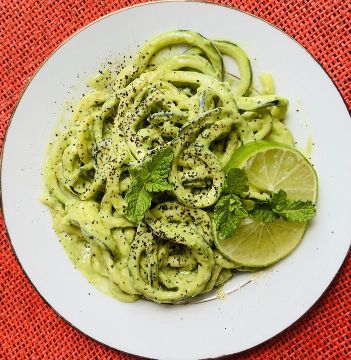 Creamy Zucchini Noodles