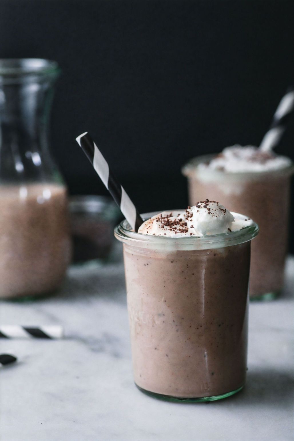 COOKIES AND CREAM MILKSHAKE