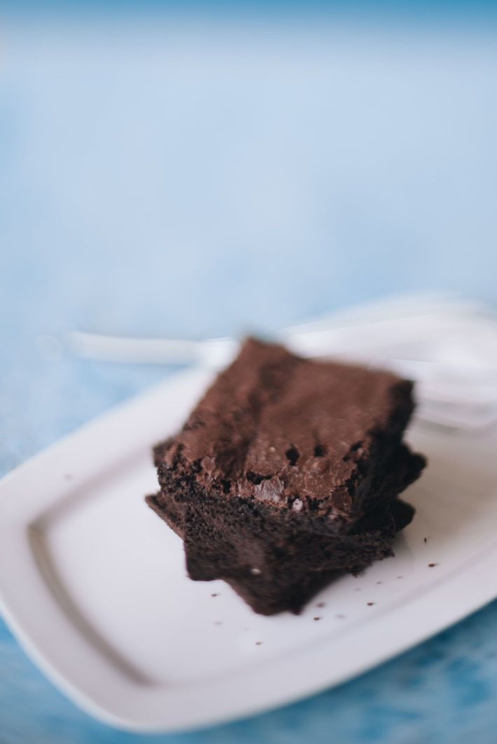 KETO FROZEN CONFECTIONARY CAKE
