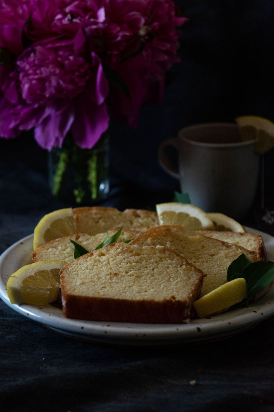 LEMON CAKE WITH COCONUT MILK